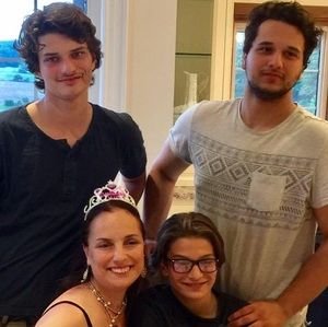 Meet your Posher, Rita